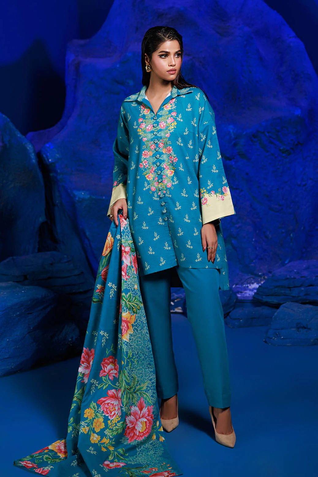 Noor Khaddar 3-Piece Suit- NCD-103