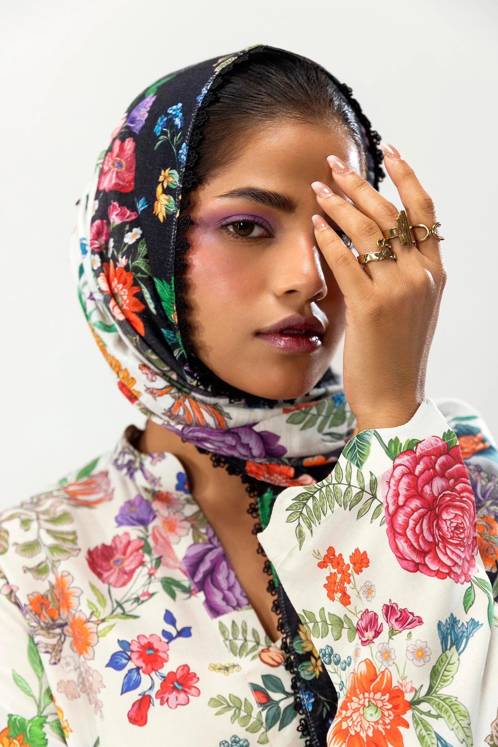 Solara Linen 3-Piece Suit -NCD-205