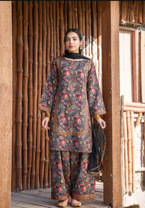 Zehra-e-Zameen – Turkish Lawn 3-Piece Suit (NLC-105-PK)